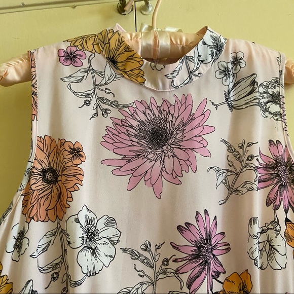 NWT ASOS PETITES FLORAL MINIDRESS 8P - Picture 2 of 2